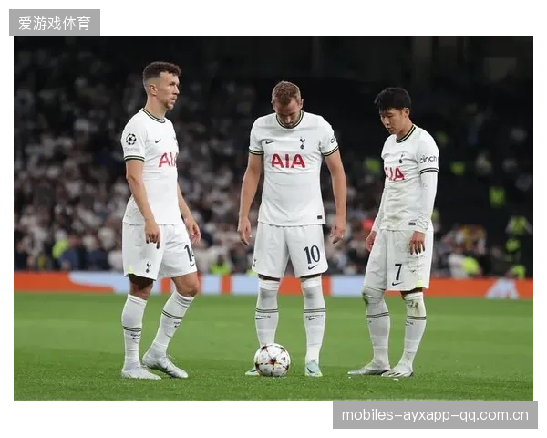 托特纳姆热刺快速冲击攻陷禁区外侧位置——极致高效的进攻艺术